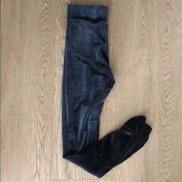 Dynamite - Naomi Velvet Leggings in Grey - Picture 1 of 2